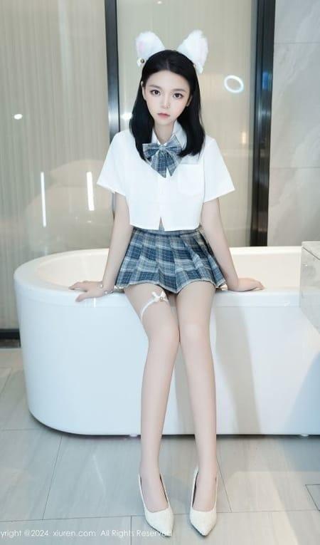 [Xiuren秀人网] 唐心心NO.8715 期[68+1P/639MB]2024.06.18