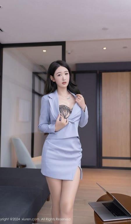 [Xiuren秀人网] 唐安琪NO.8935 期[80+1P/689MB]2024.07.29