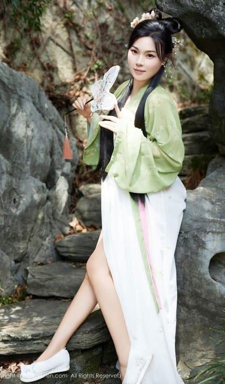 [Xiuren秀人网] 麦田NO.9162 期[72+1P/737MB]2024.09.14