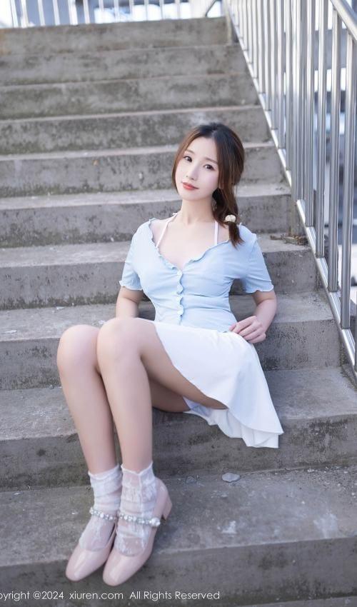 [Xiuren秀人网] 杏子YadaNO.8369 期[85+1P/775MB]2024.04.10