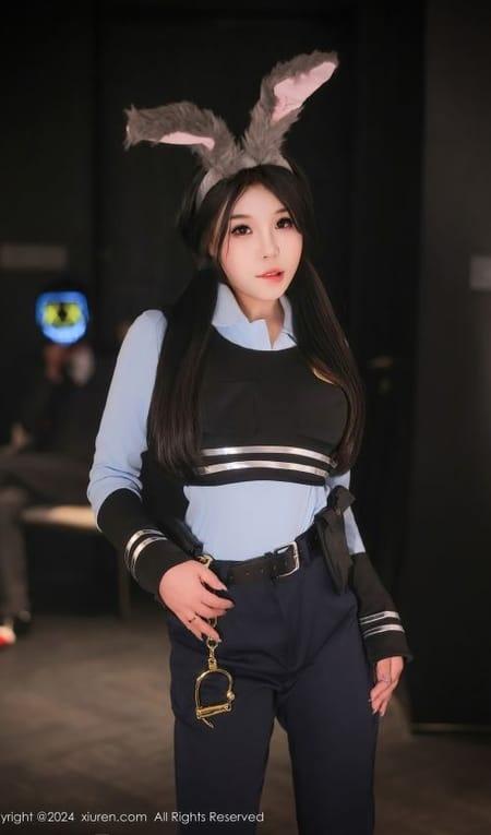 [Xiuren秀人网] 麦田NO.9071 期[87+1P/745MB]2024.08.27