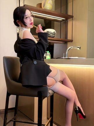 杨晨晨最新图集,最新力作惊艳呈现 杨晨晨最新图集,最新力作惊艳呈现