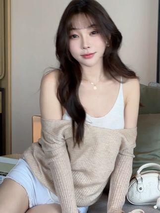 [XIAOYU语画界]徐莉芝Booty性感时尚穿搭写真，徐莉芝Booty时尚写真惊艳亮相