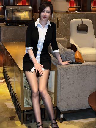 尤蜜荟性感女神周妍希紫色连衣裙搭配黑丝系列户外写真,让你目不转睛 尤蜜荟性感女神周妍希紫色连衣裙搭配黑丝系列户外写真,让你目不转睛