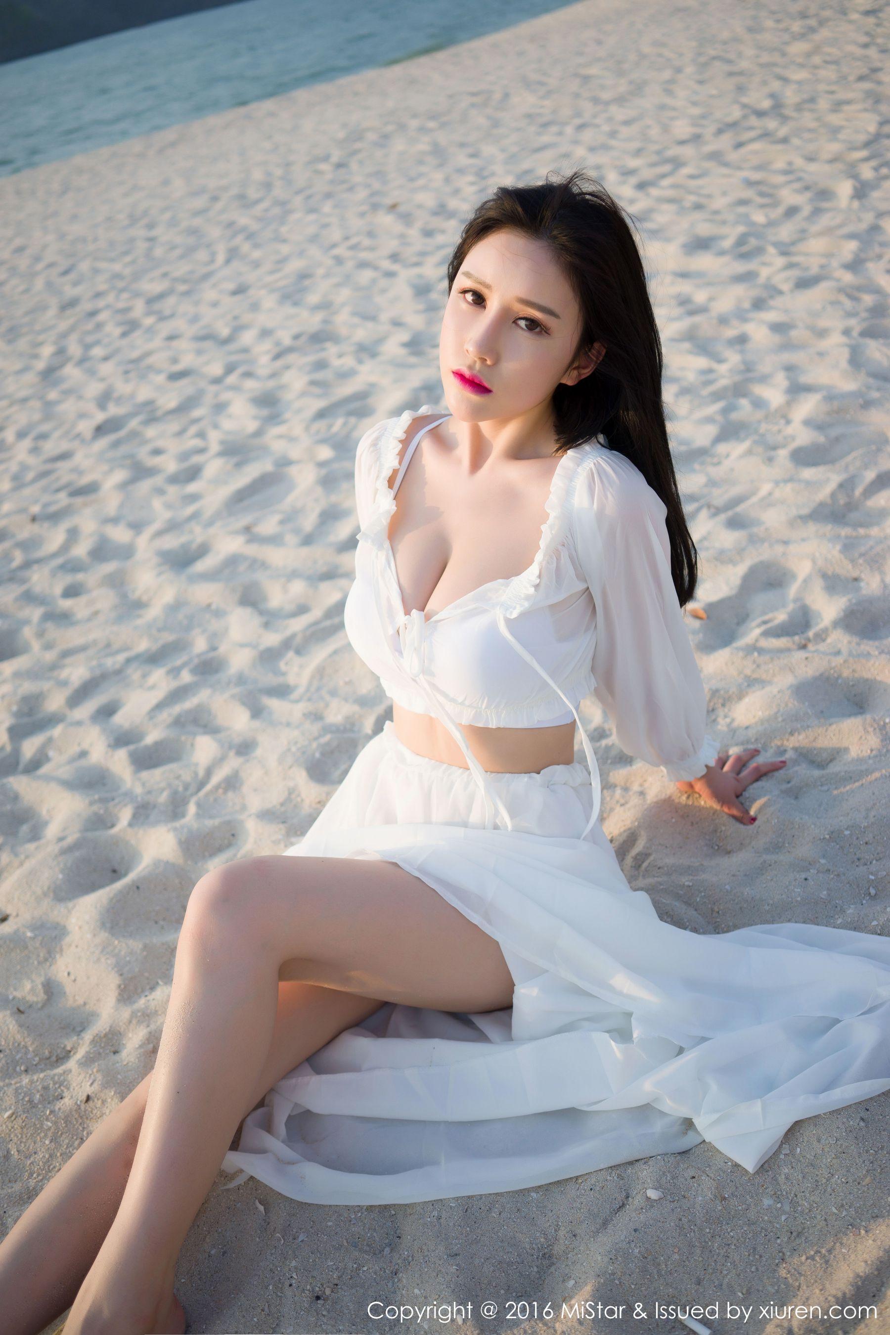 于姬Una《兰卡威旅拍》海滩长裙+泳装 [魅妍社MiStar] Vol.106