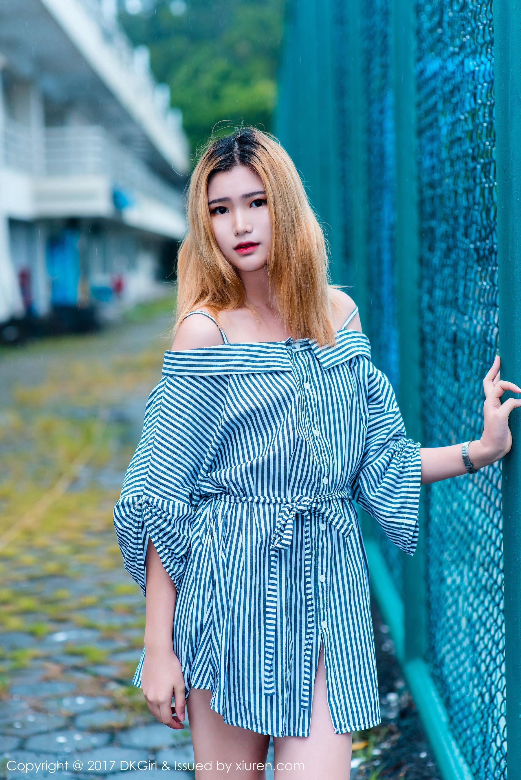 Ting婷婷《172长腿美人，户外大尺度露出》 [御女郎DKGirl] Vol.038