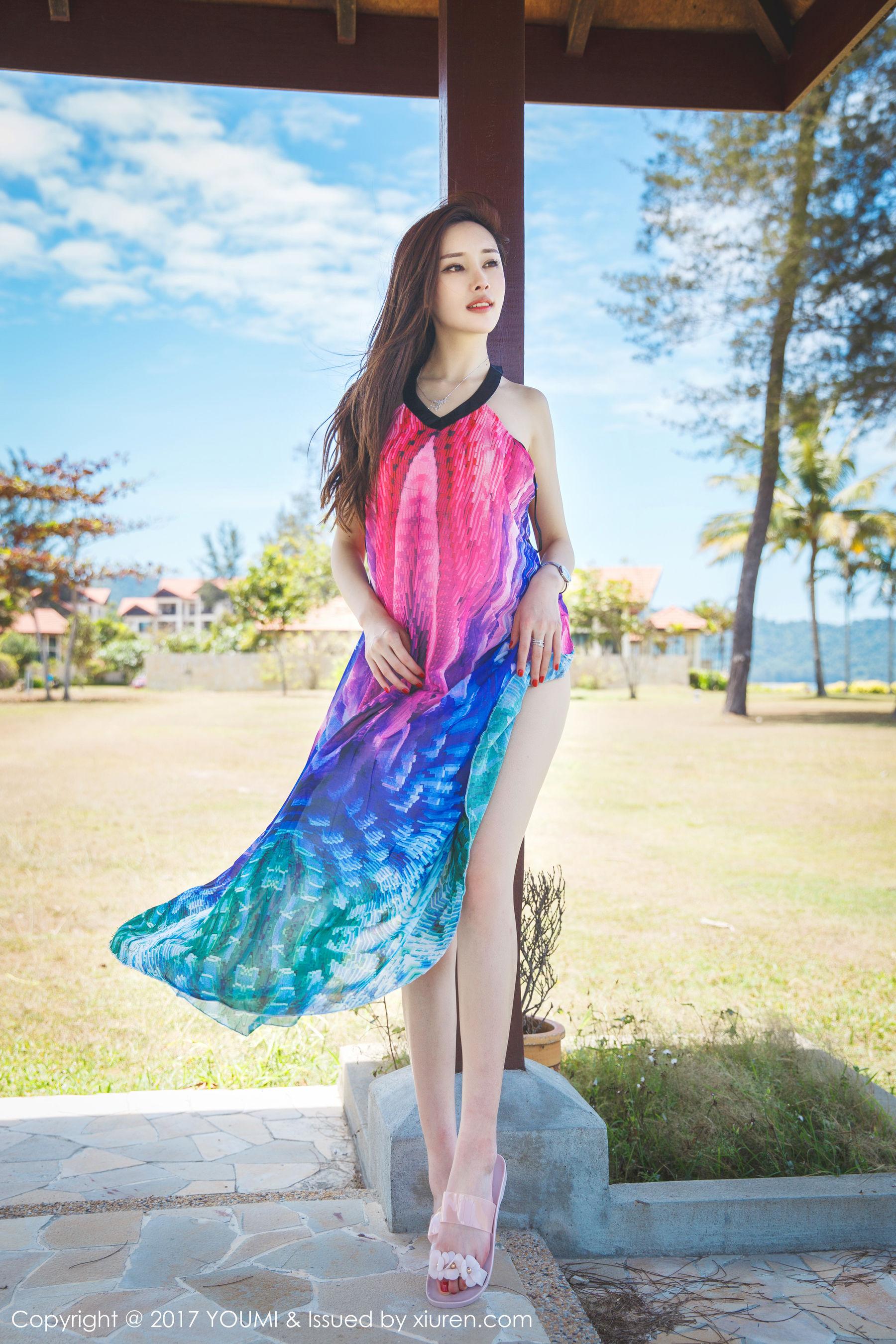 土肥圆矮挫穷《沙滩比基尼+韵味长裙》 [尤蜜荟YouMi] Vol.029