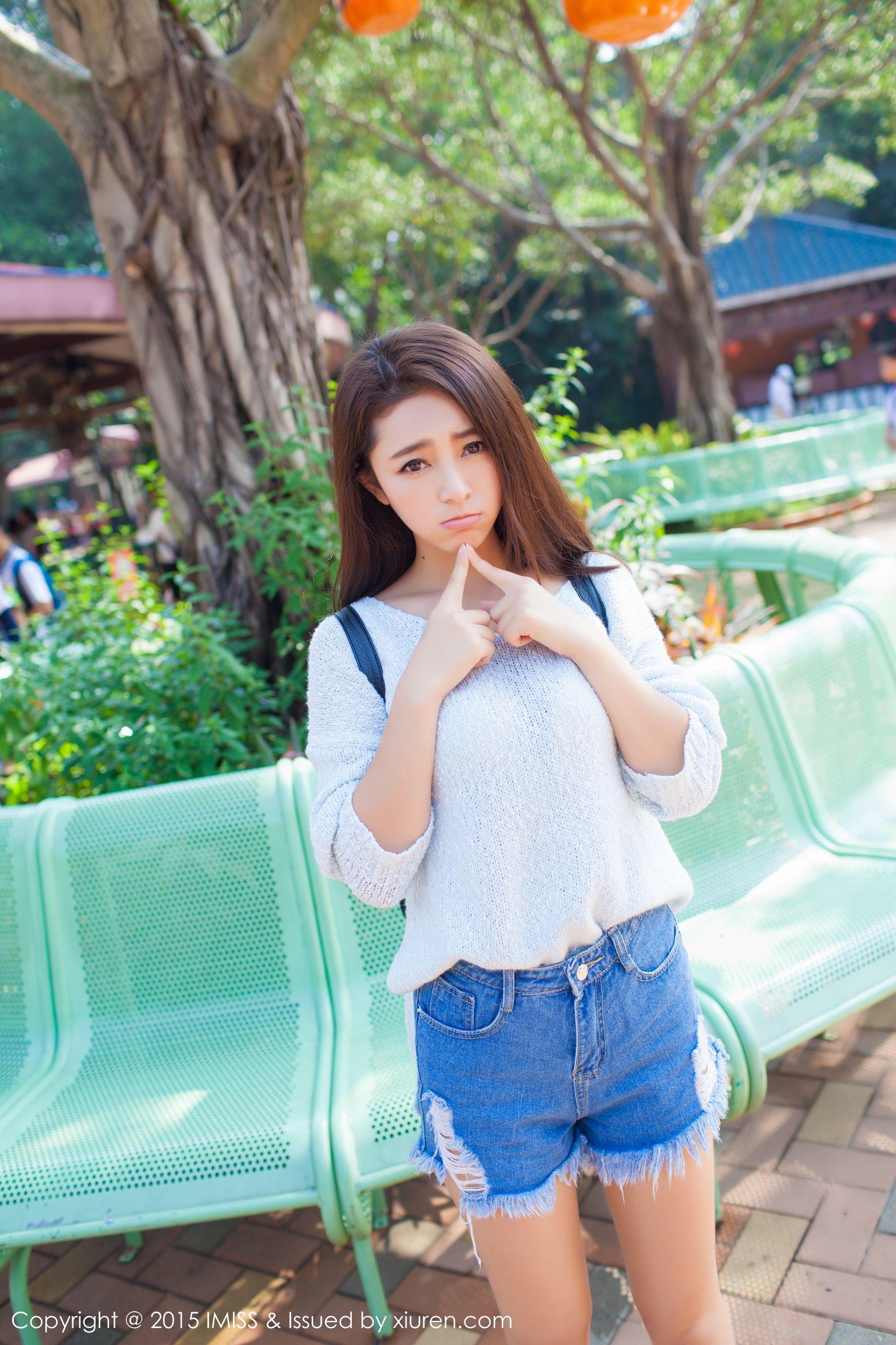 夏茉GIGI《牛仔热裤街拍》 [爱蜜社IMiss] Vol.049