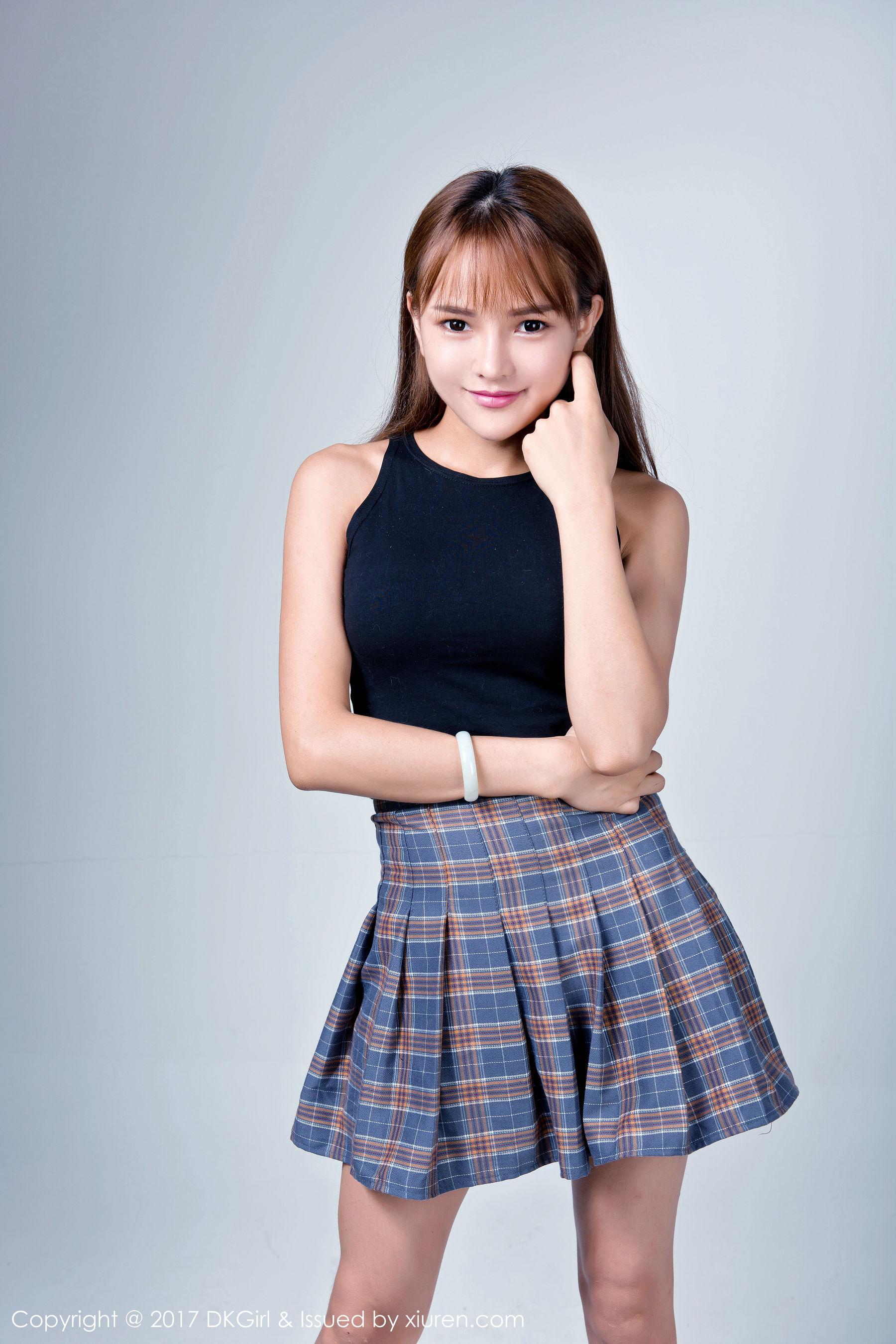 岑雨桥《混血美人，童颜巨乳》 [御女郎DKGirl] VOL.031