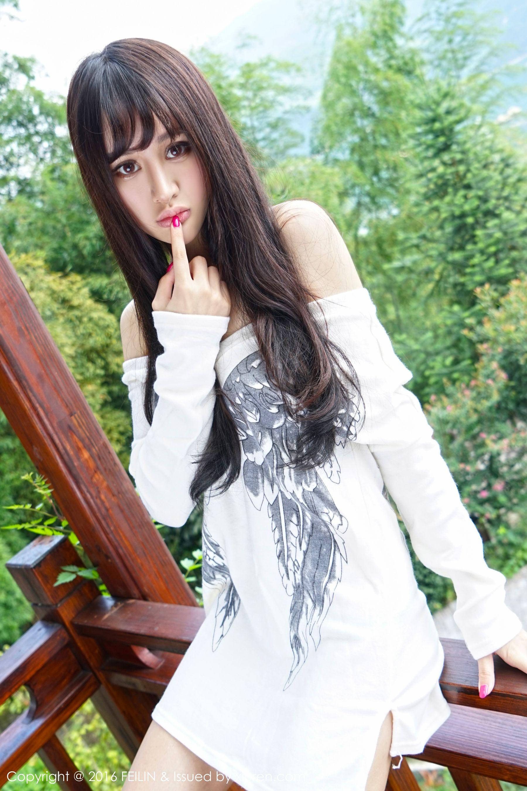 Cheryl青树《2套性感服饰》 [嗲囡囡FEILIN] Vol.053