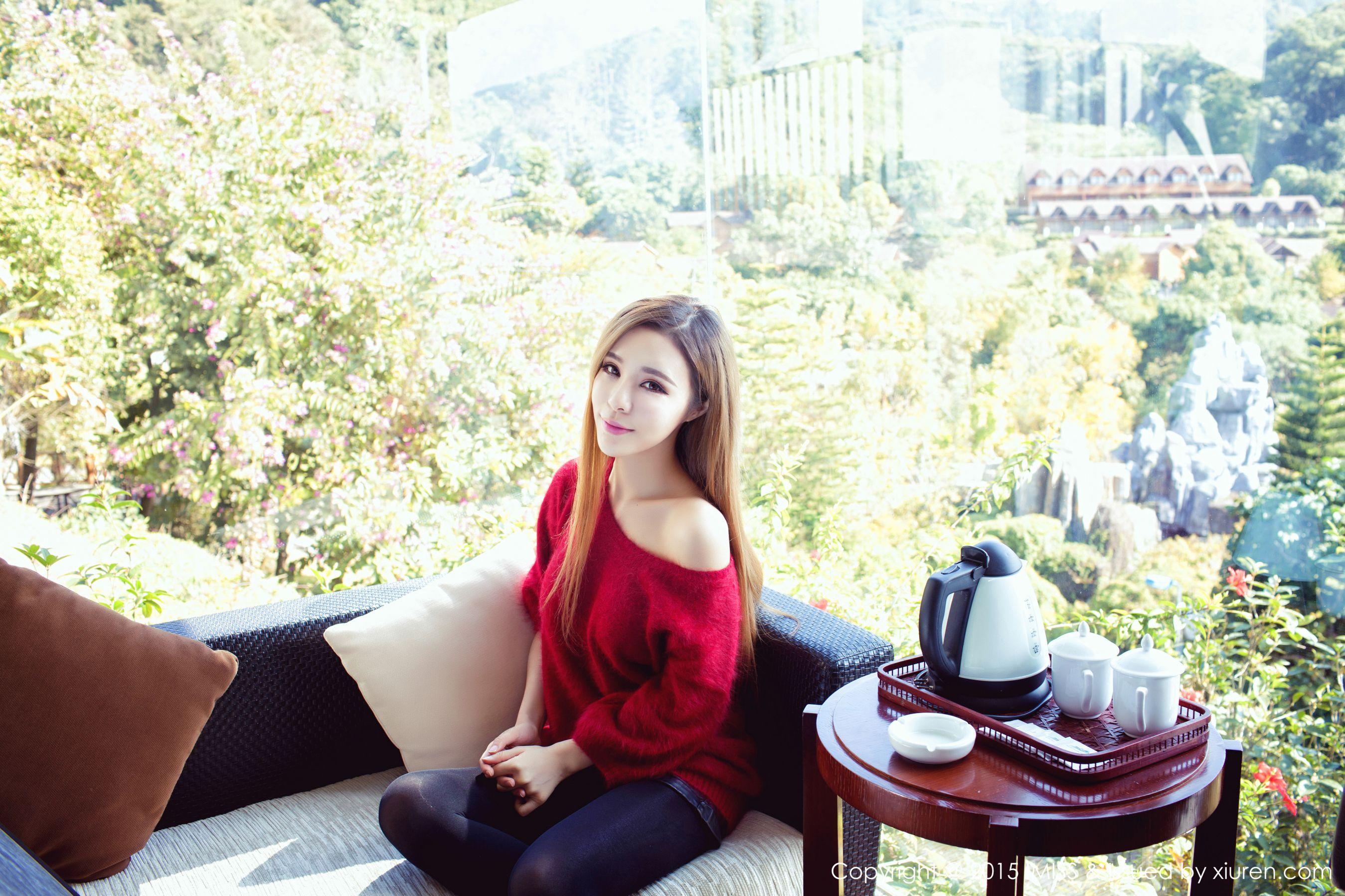 重庆美女游潇潇《旅拍套图》 [爱蜜社IMiss] Vol.047