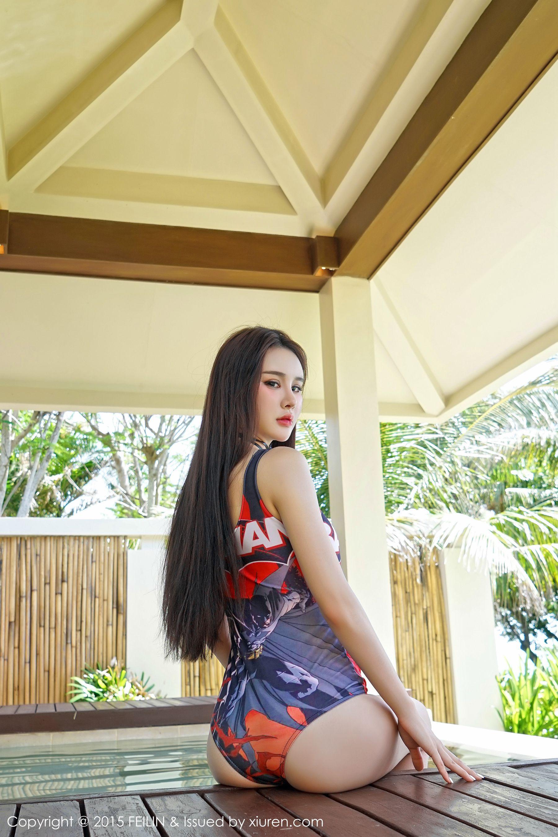 Cheryl青树 《薄荷岛旅拍》比基尼湿身 [嗲囡囡FEILIN] Vol.018