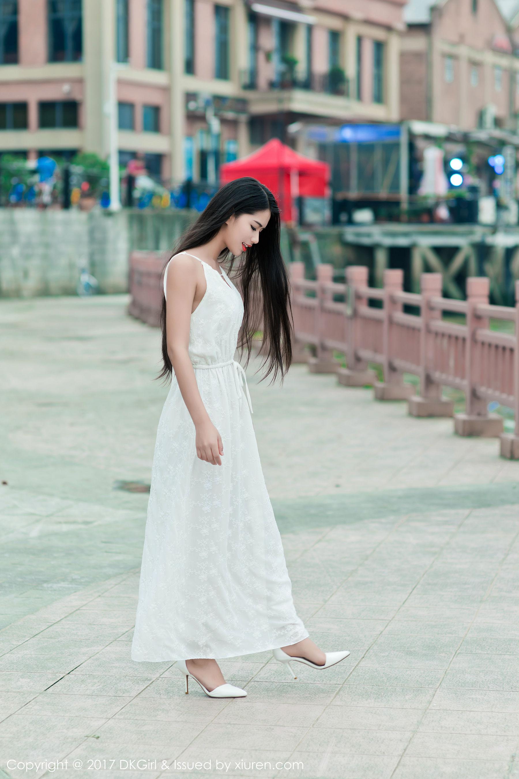 啊宝宝《纯情少女，丰乳肥臀》 [御女郎DKGirl] VOL.025