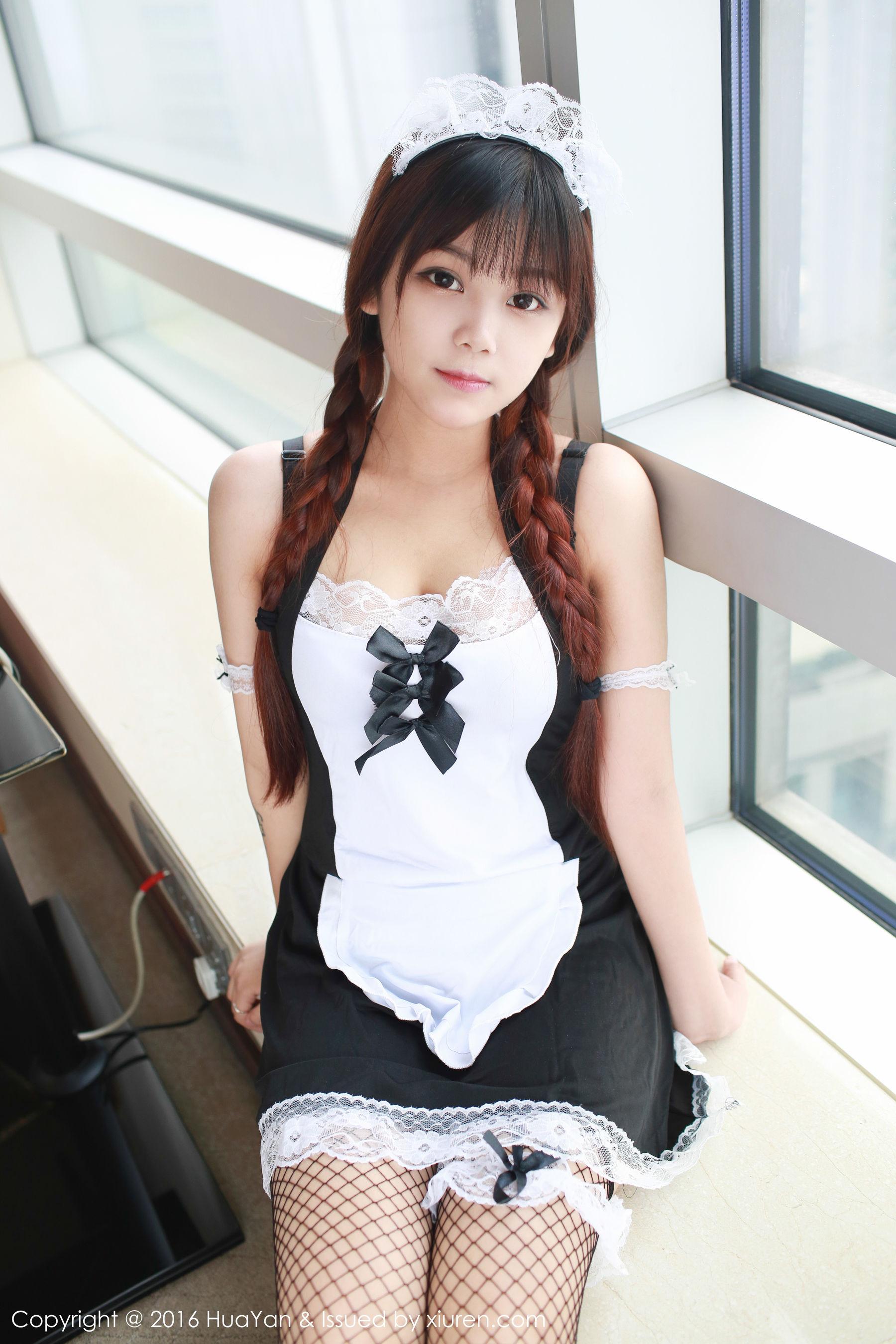 模特小月儿《青涩的小女生，小清新系列》 [花の颜HuaYan] VOL.016