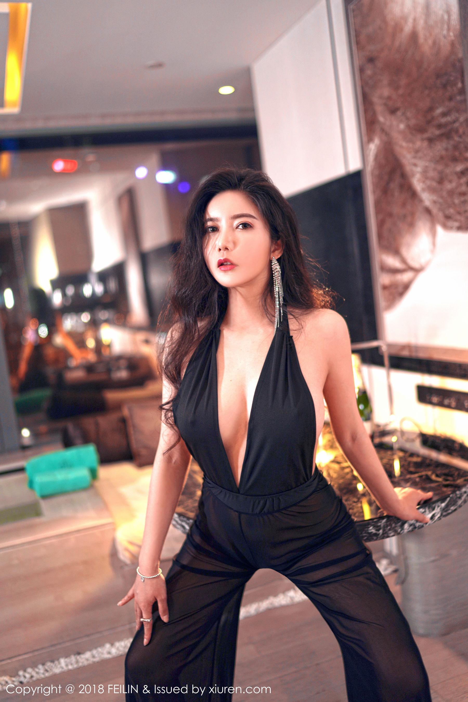 心妍公主《女王的魅惑私房》 [嗲囡囡FEILIN] VOL.130