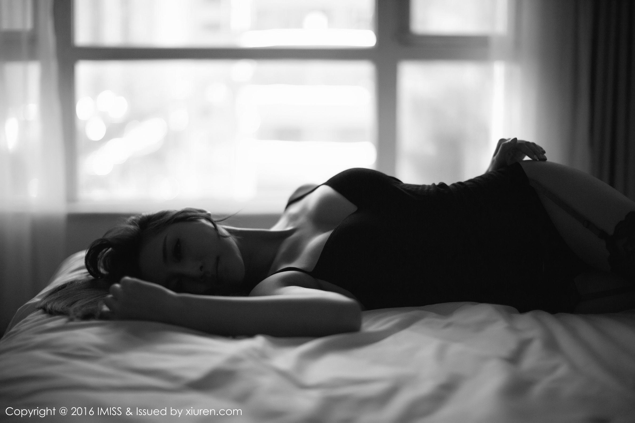 樂樂Mango《性感内衣+湿身诱惑》 [爱蜜社IMiss] Vol.064