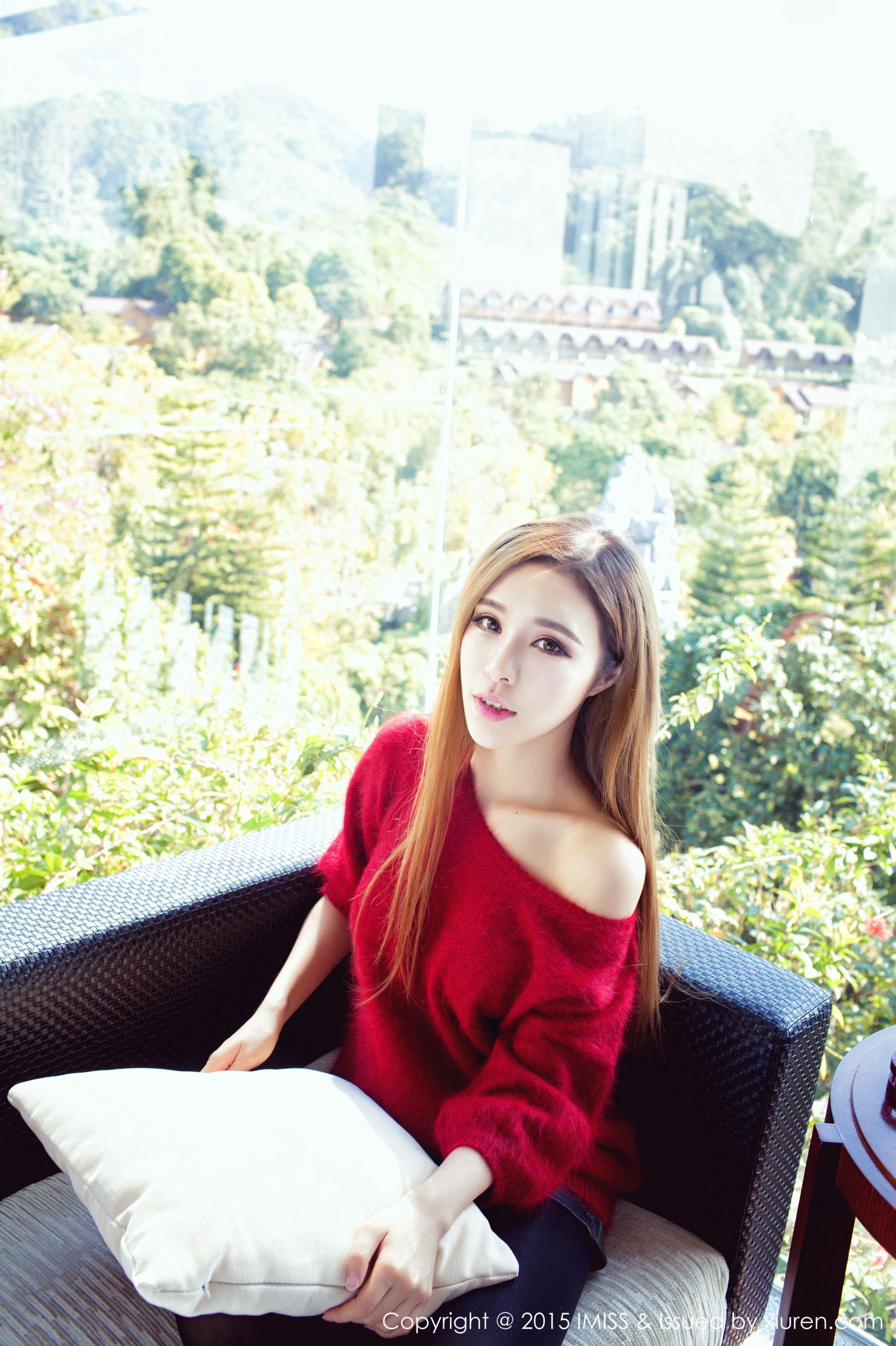 重庆美女游潇潇《旅拍套图》 [爱蜜社IMiss] Vol.047