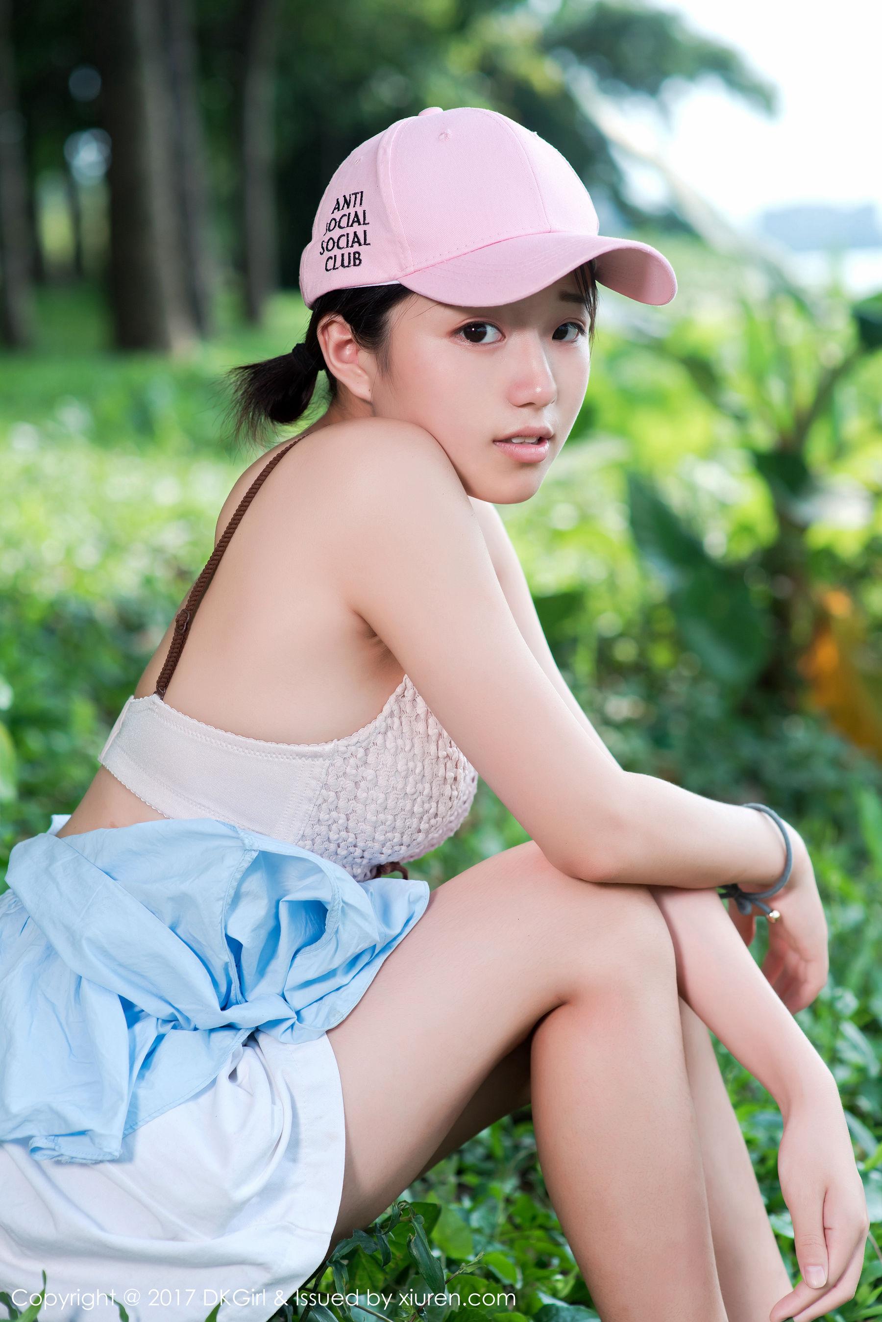 仓井优香《童颜美乳，日系清纯少女，户外露出》 [御女郎DKGirl] Vol.039