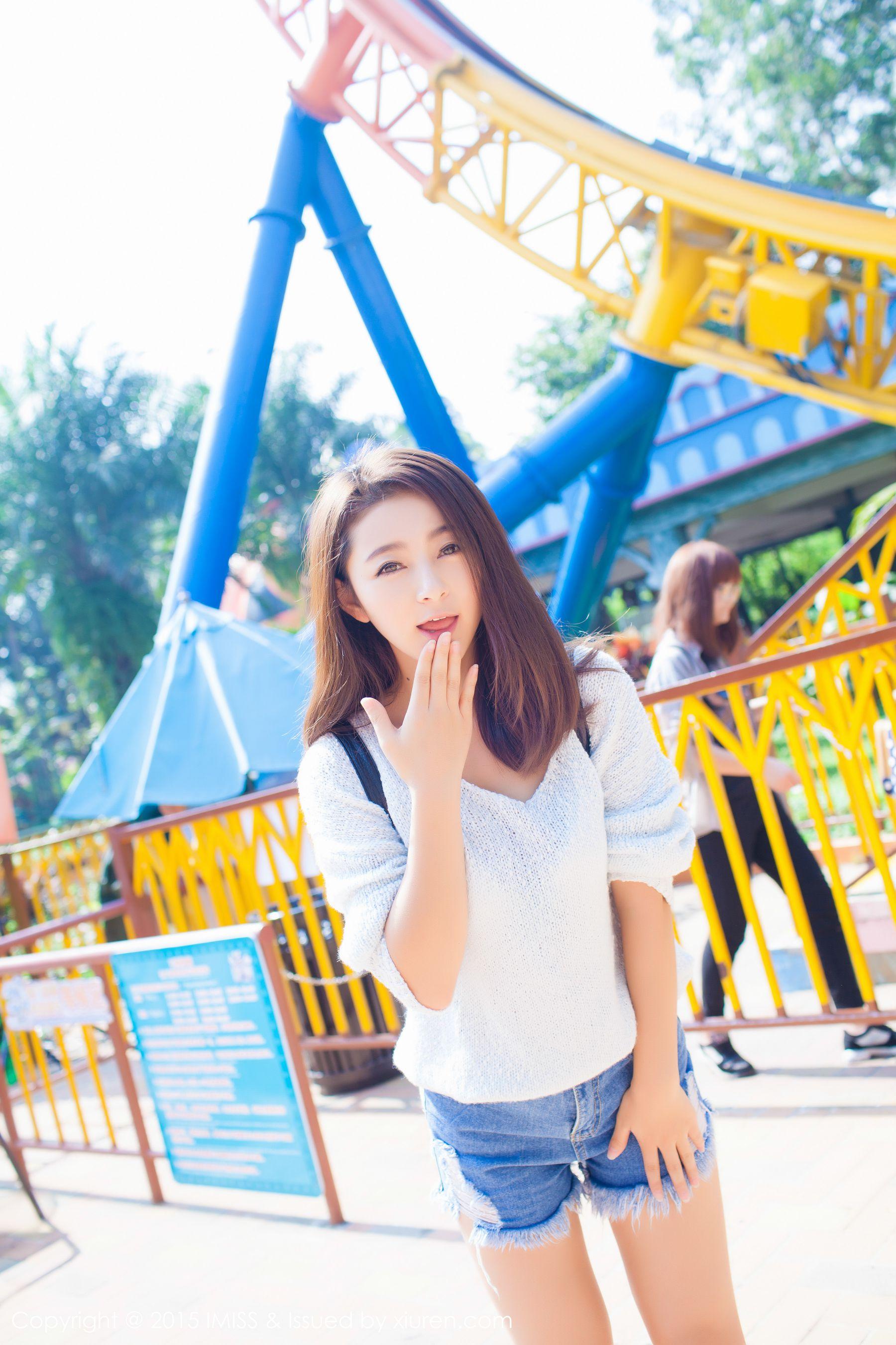 夏茉GIGI《牛仔热裤街拍》 [爱蜜社IMiss] Vol.049