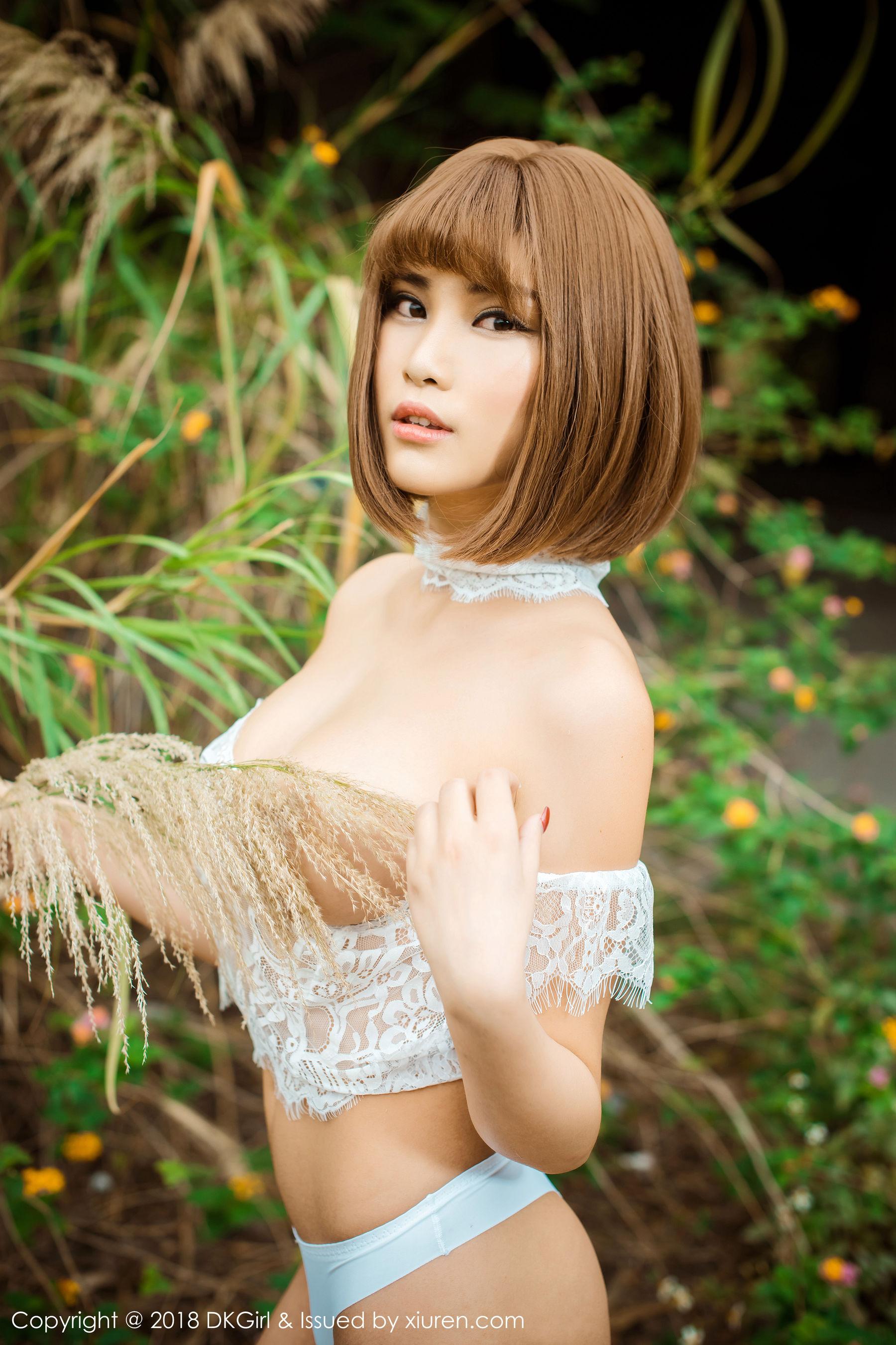 萌宝儿BoA《青春纯美与荒野海边户外露出》 [御女郎DKGirl] Vol.074