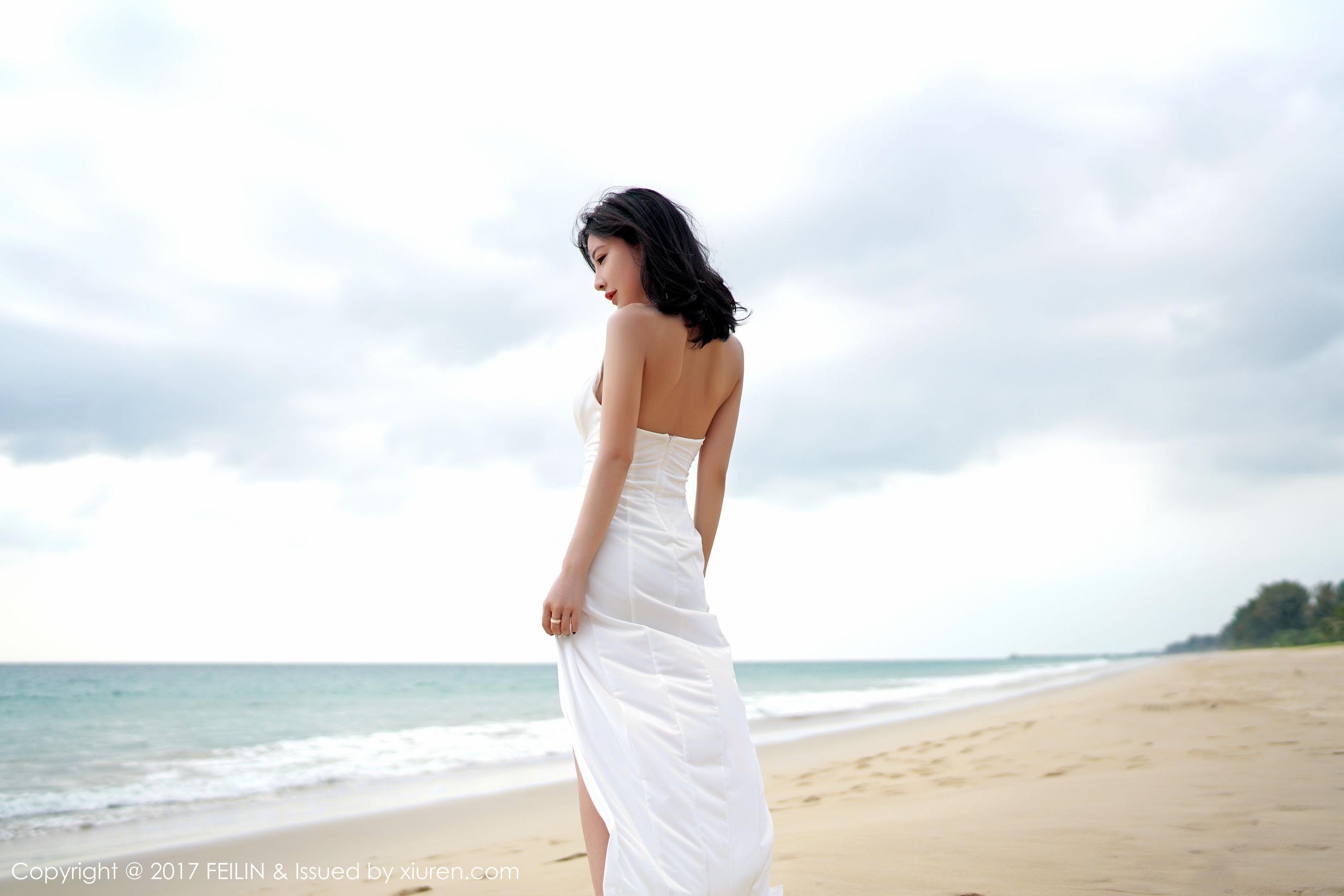 施忆佳KITTY《2套比基尼+长裙》 [嗲囡囡FEILIN] VOL.092