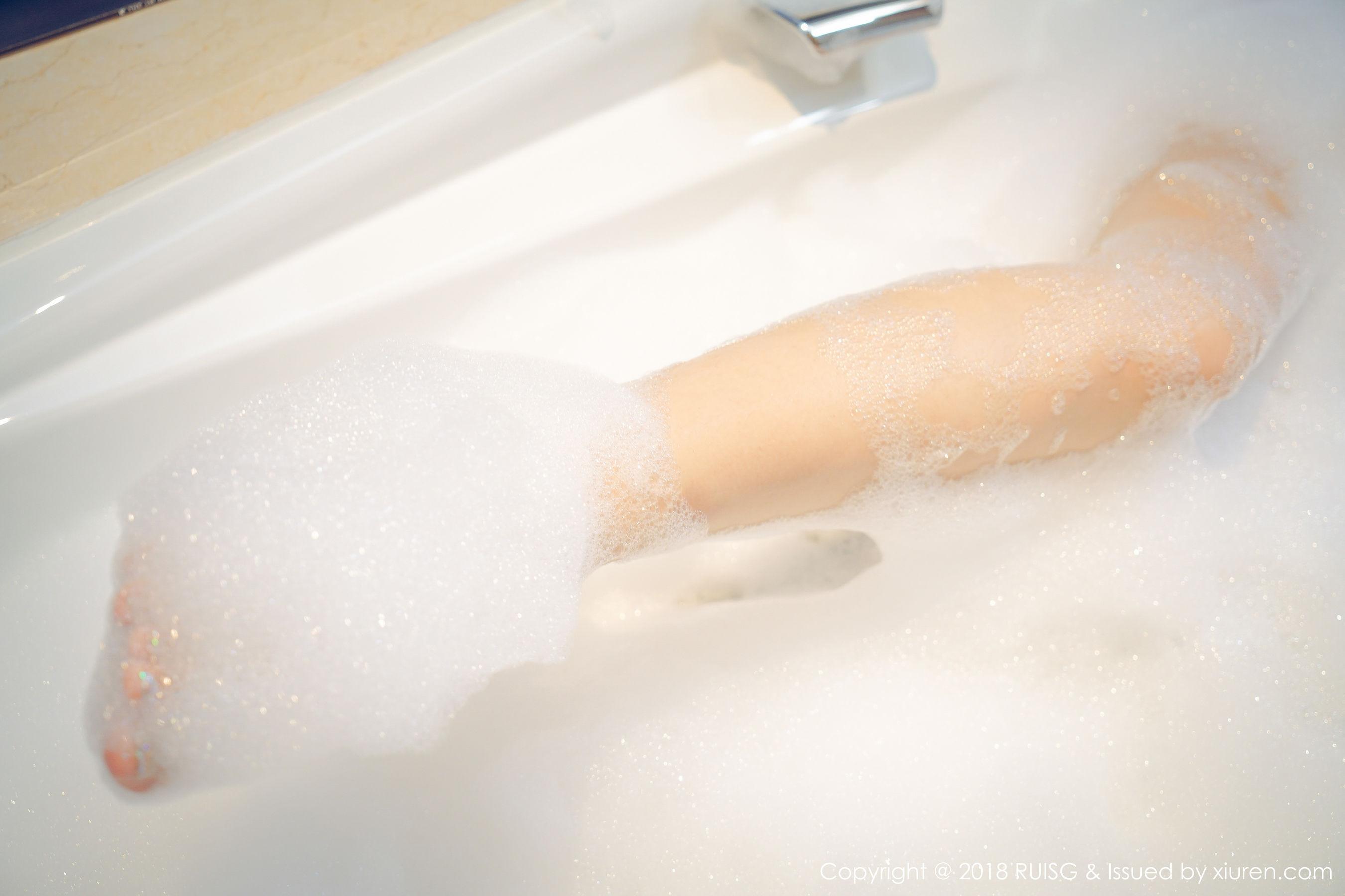 M梦baby《泡泡浴》 [瑞丝馆RUISG] Vol.052