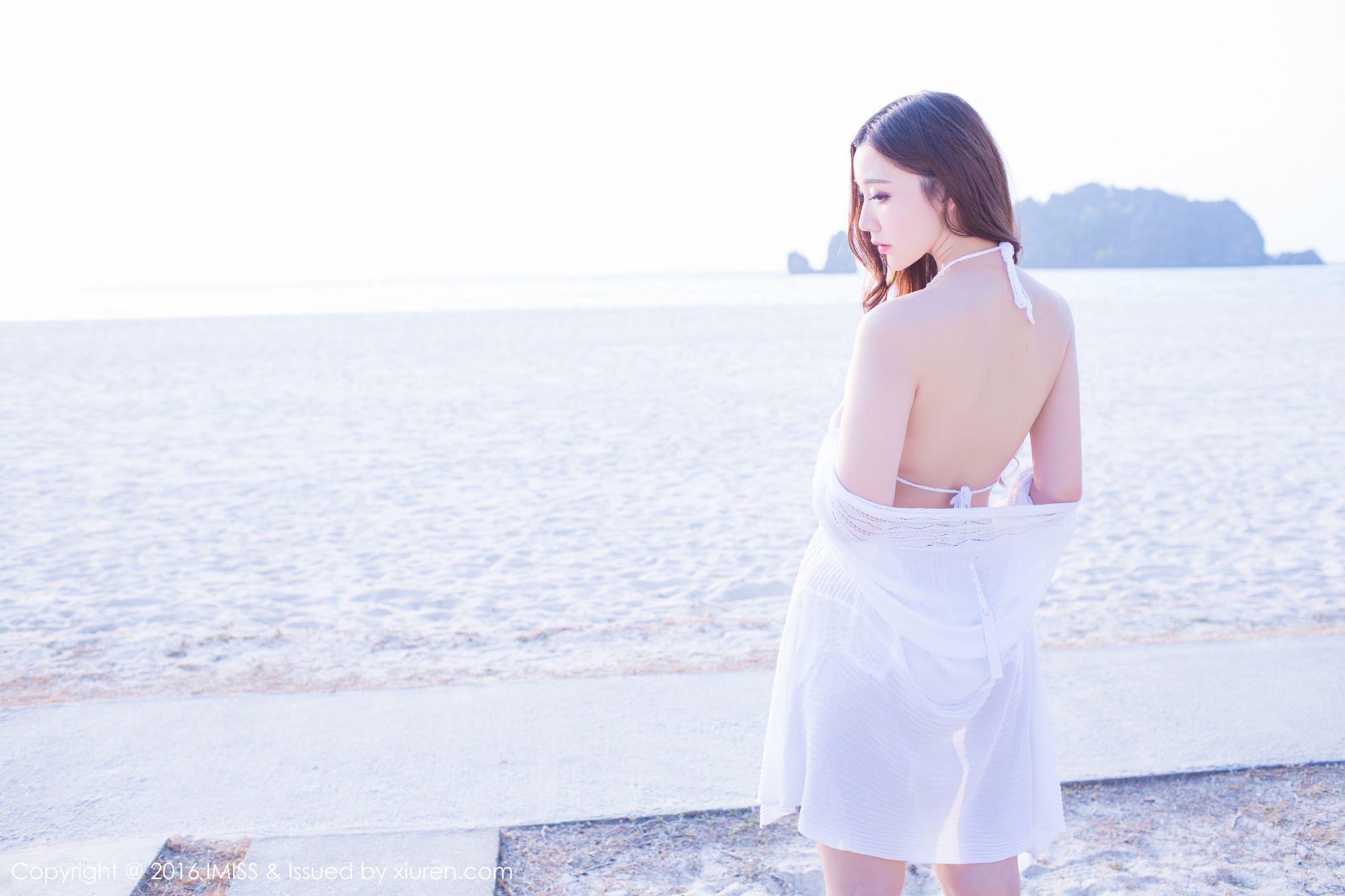 淼淼萌萌哒《极品女神清新泳装系列》 [爱蜜社IMiss] Vol.084