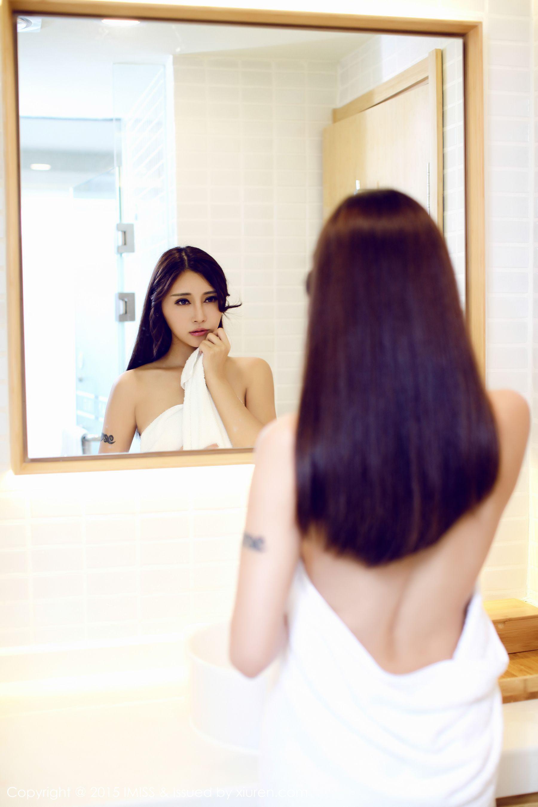 樂樂Mango《浴巾裹胸+丁字裤》 [爱蜜社IMiss] Vol.009